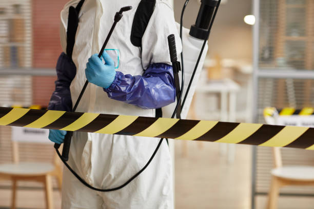 Professional Biohazard technician working in Taft, FL